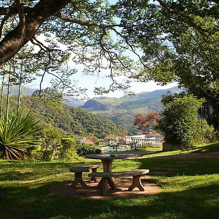 Hotel Fazenda Paraiso Da Serra คองโกนญัส ภายนอก รูปภาพ