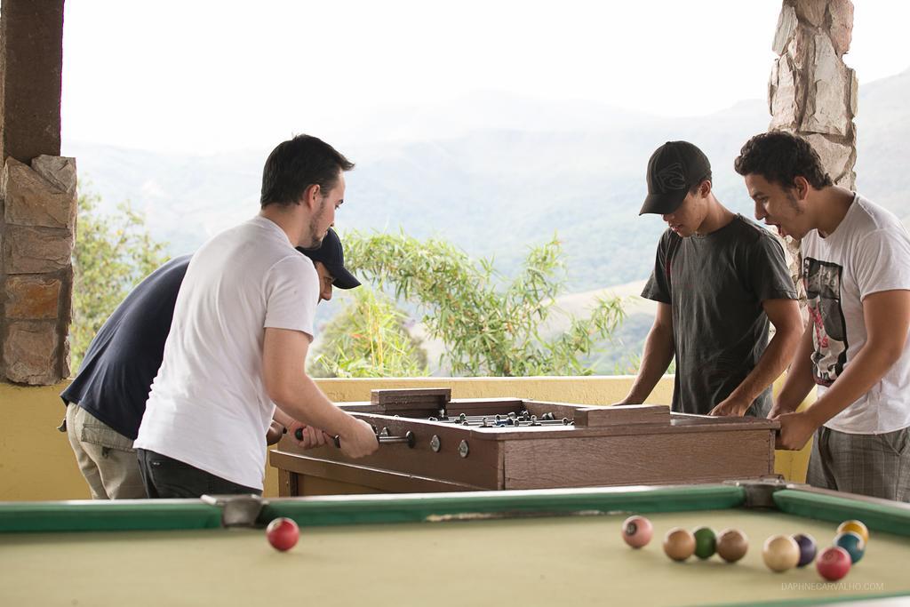 Hotel Fazenda Paraiso Da Serra คองโกนญัส ภายนอก รูปภาพ